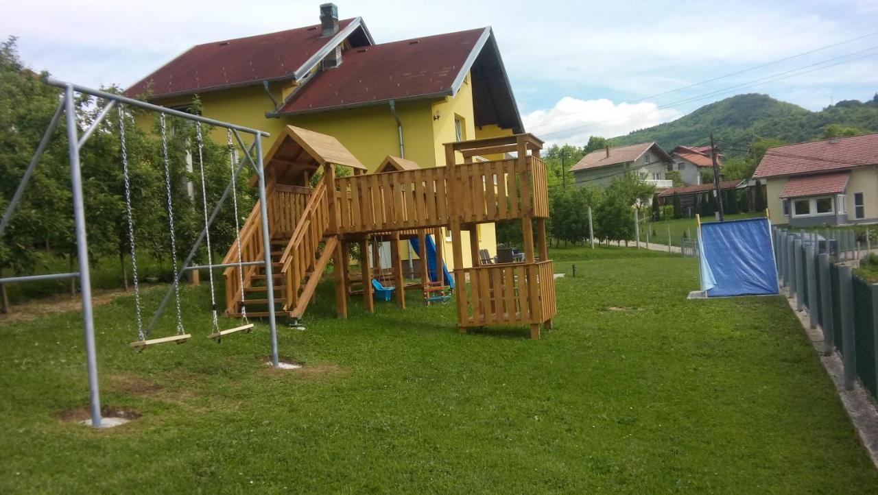 Kuca Za Odmor Plivska Jezera Villa Jajce Ngoại thất bức ảnh